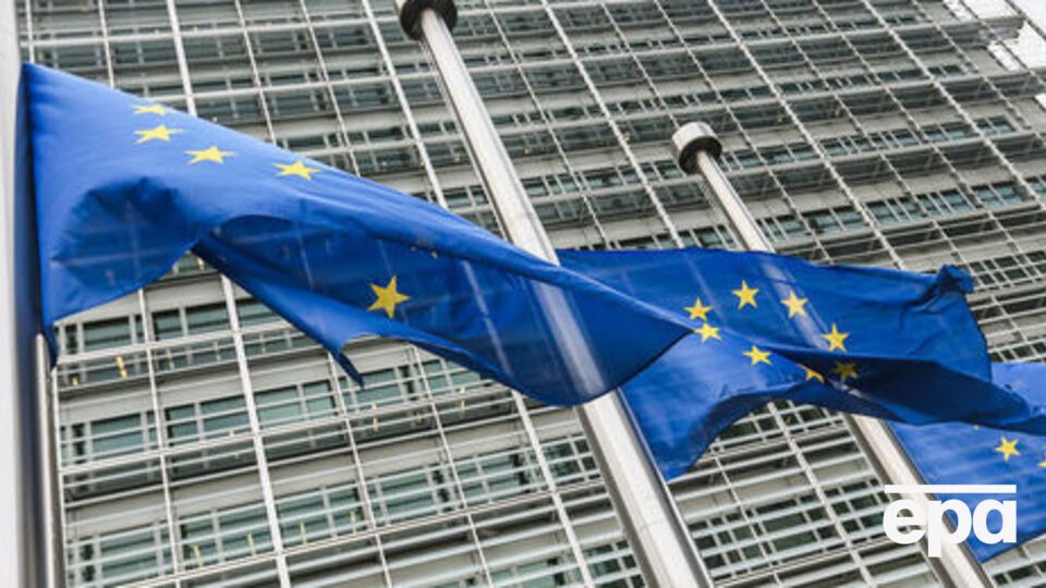 Под санкции ЕС в отношении КНДР уже попало 80 человек и 75 организаций