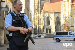 Полиция оцепила район