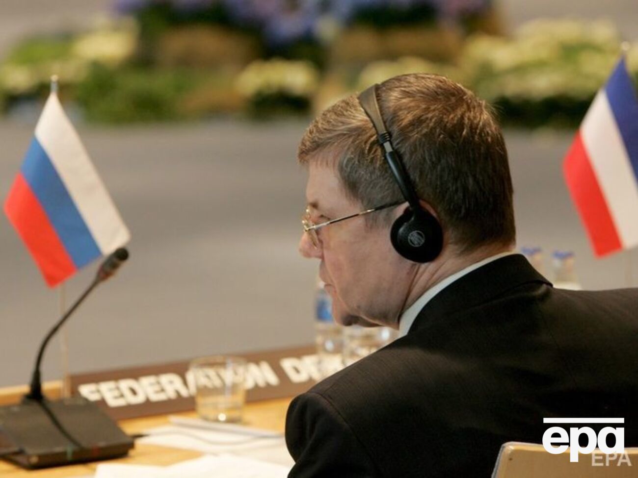 Юрий Чайка заявил, что Березовский получил убежище в Великобритании с помощью ложного доноса