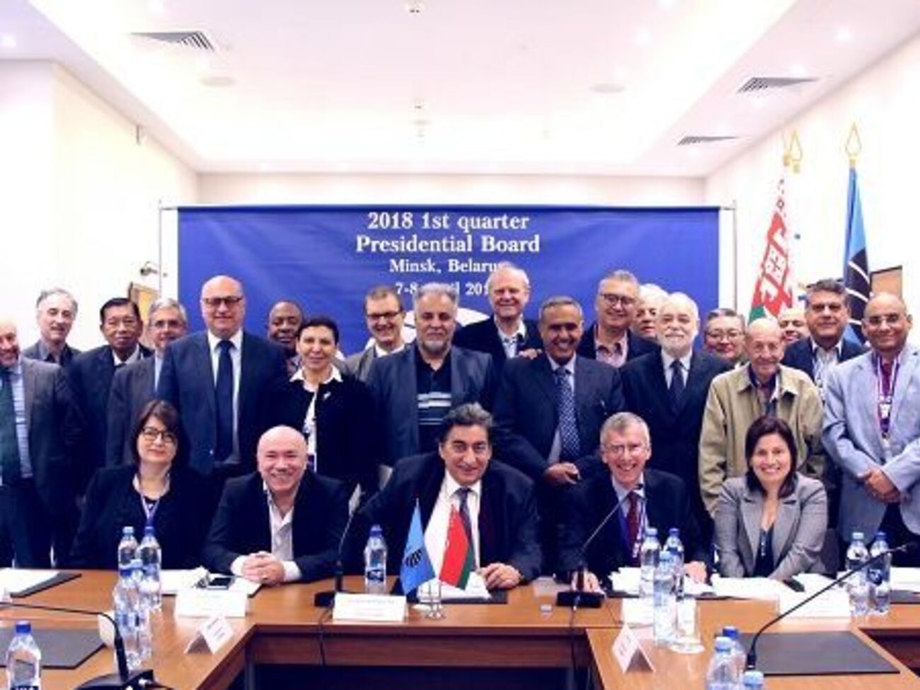 На заседании в Минске за отставку Илюмжинова высказалось большинство членов&nbsp;президентского&nbsp;совета ФИДЕ