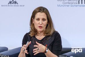 Фріланд зазначила, що Канада захоплюється медичними працівниками та членами інших організацій, зокрема волонтерами "Білих шоломів", які допомагали постраждалим