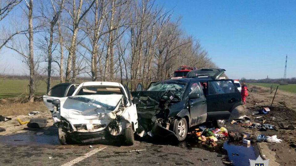 Лобове зіткнення призвело до людських жертв
