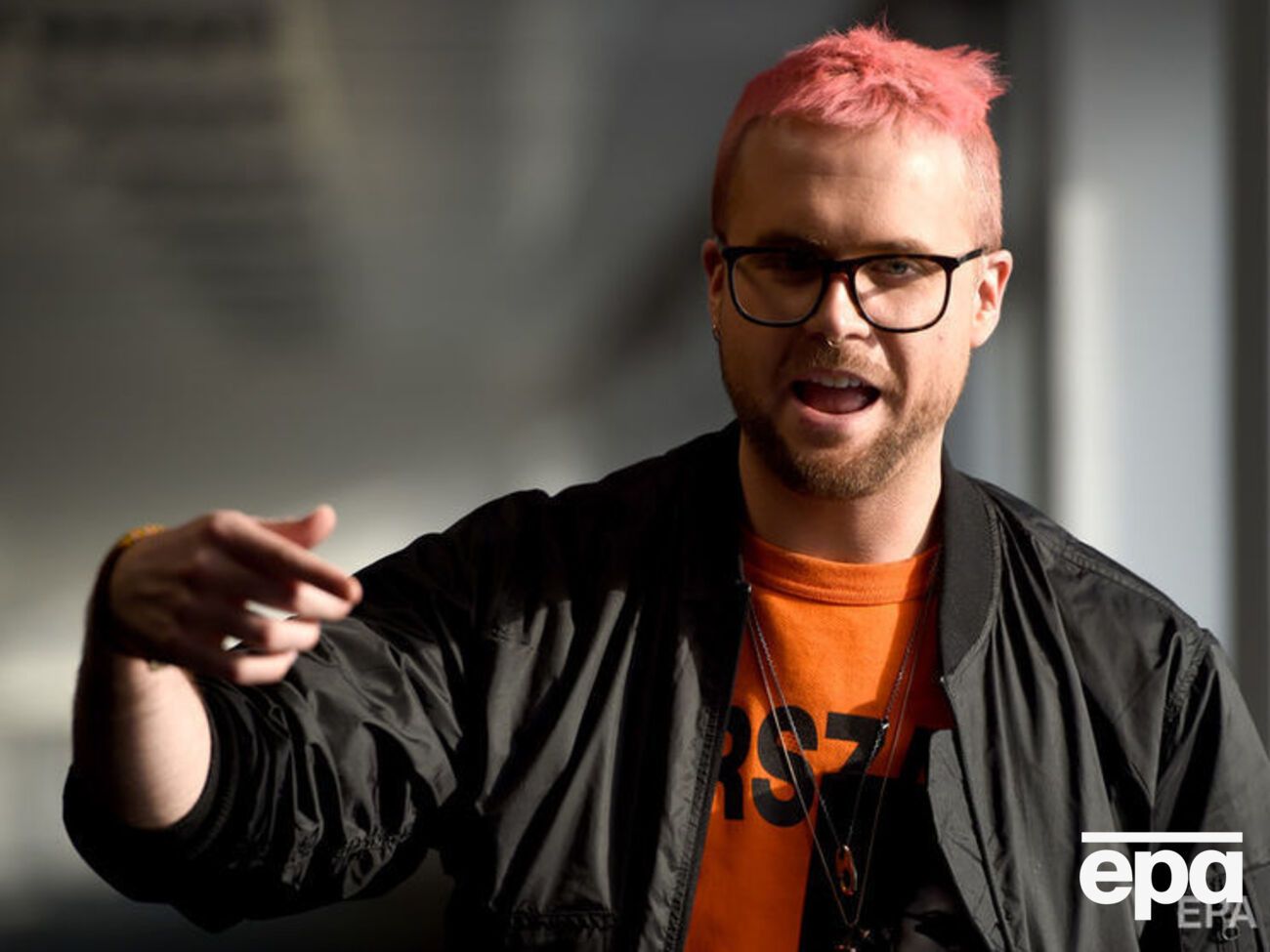 Уайли заявил, что, возможно, похищены данные более 87 млн пользователей Facebook