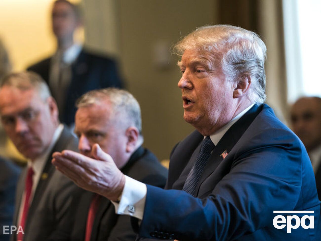 Трамп прокоментував можливість військової відповіді на хіматаку в Думі