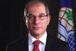 Узюмджю висловив стурбованість через імовірний напад із застосуванням хімічної зброї 7 квітня в Думі