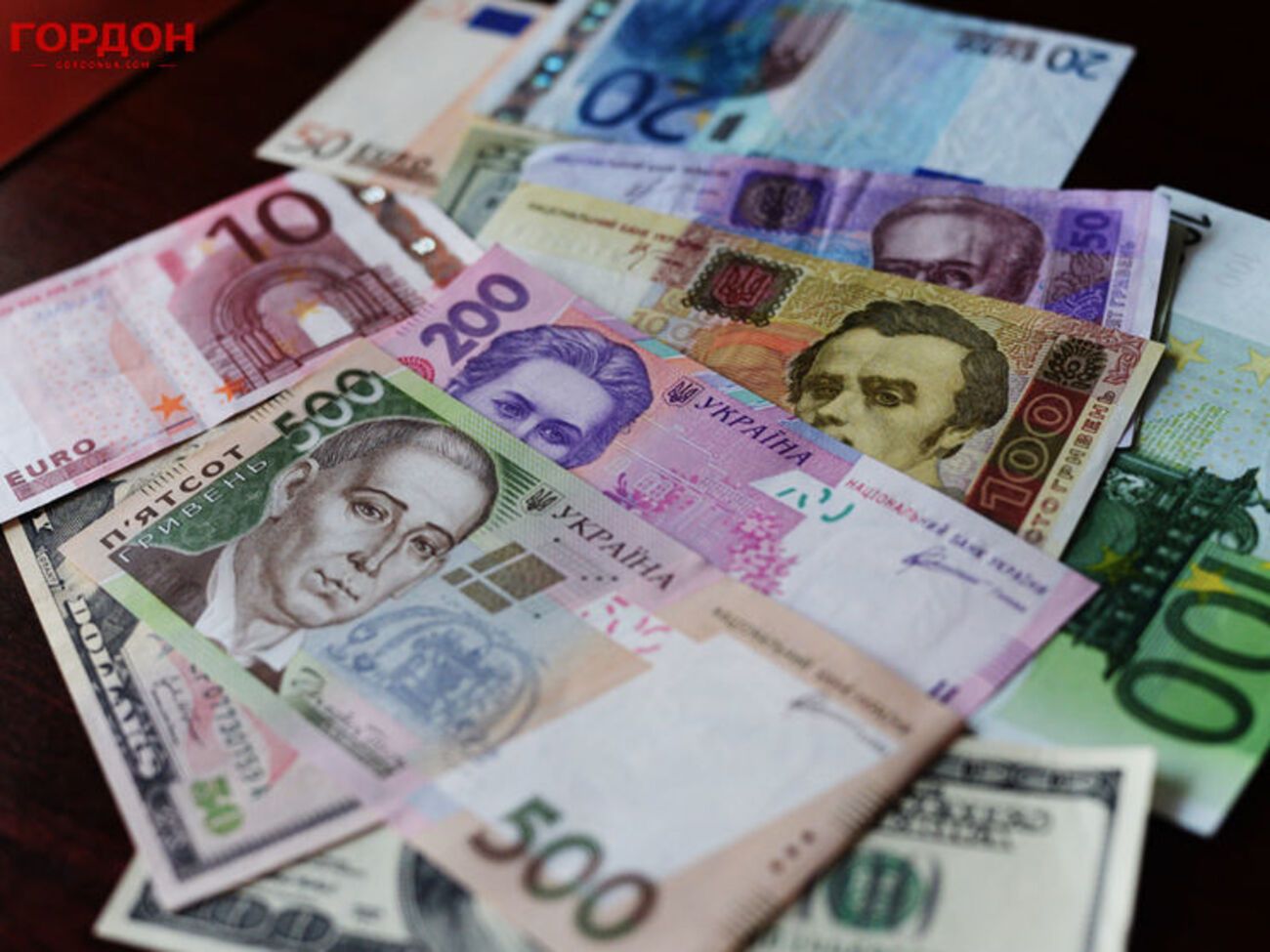 Министерство соцполитики: Люди, которые скрывают свои доходы, не смогут воспользоваться программой и паразитировать за счет налогоплательщиков