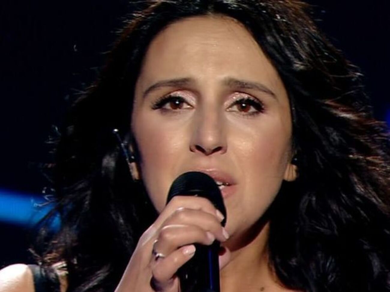 Джамала вышла на сцену вокального шоу