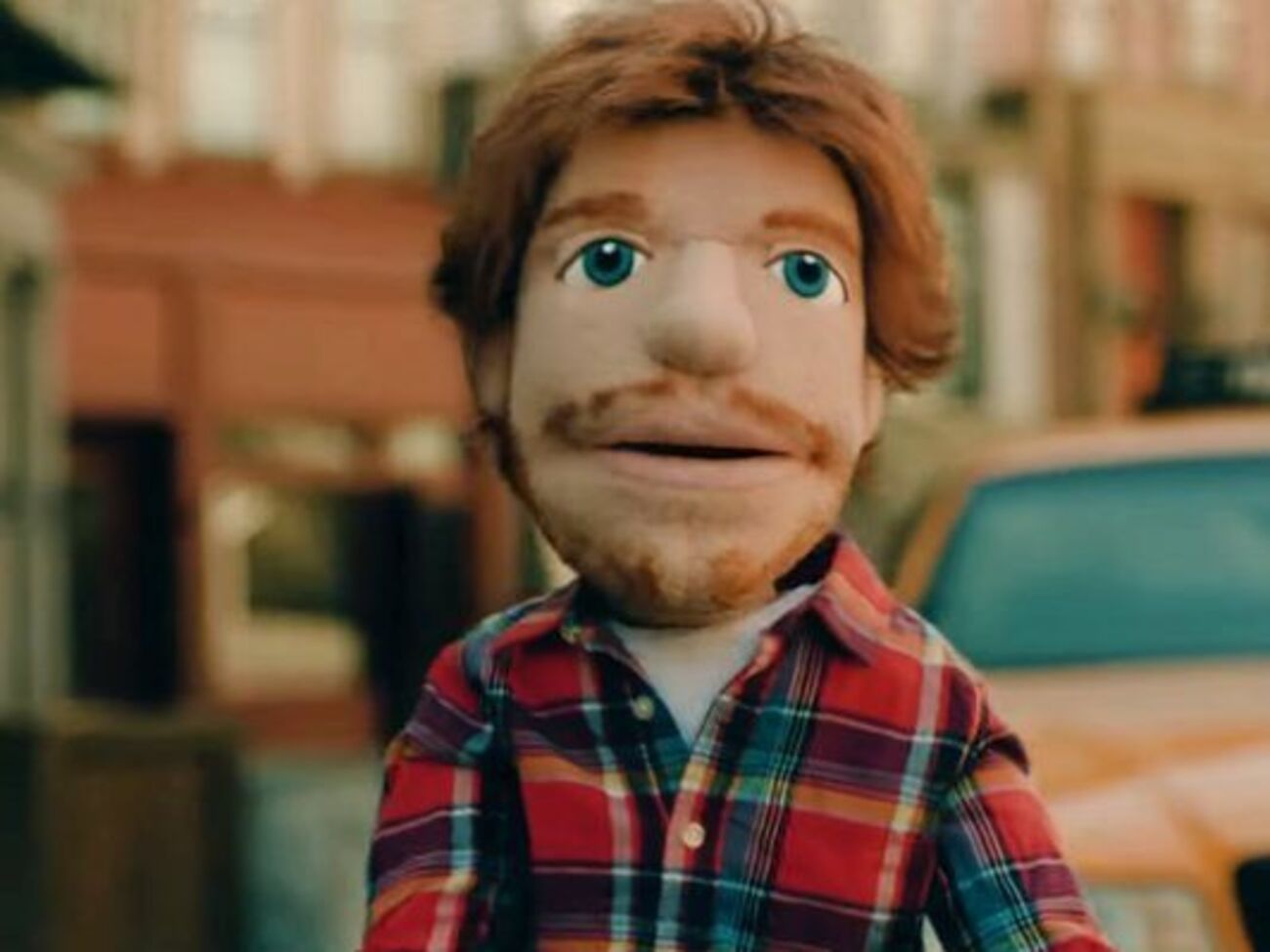 Головний герой ролика &ndash; рудоволосий хлопець