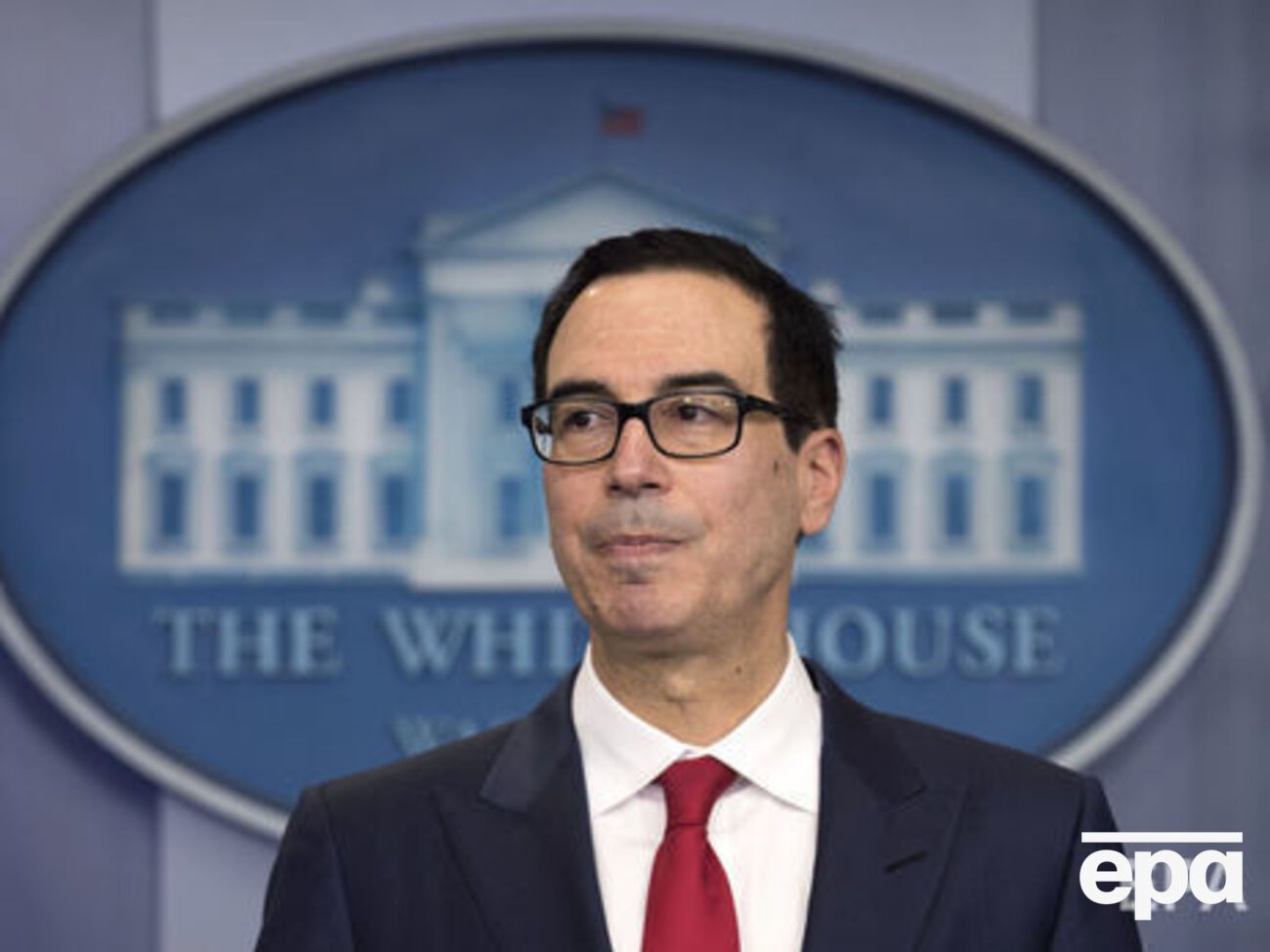 Мнучин зазначив, що Дерипаска має відмовитися від контролю над компанією "Русал"