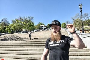 Дмитрук покорил Потемкинскую ленту со штангой
