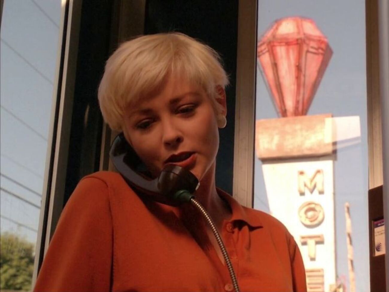 Гідлі виконувала роль повії