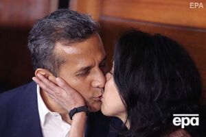 Екс-президента і його дружину відпустили на волю