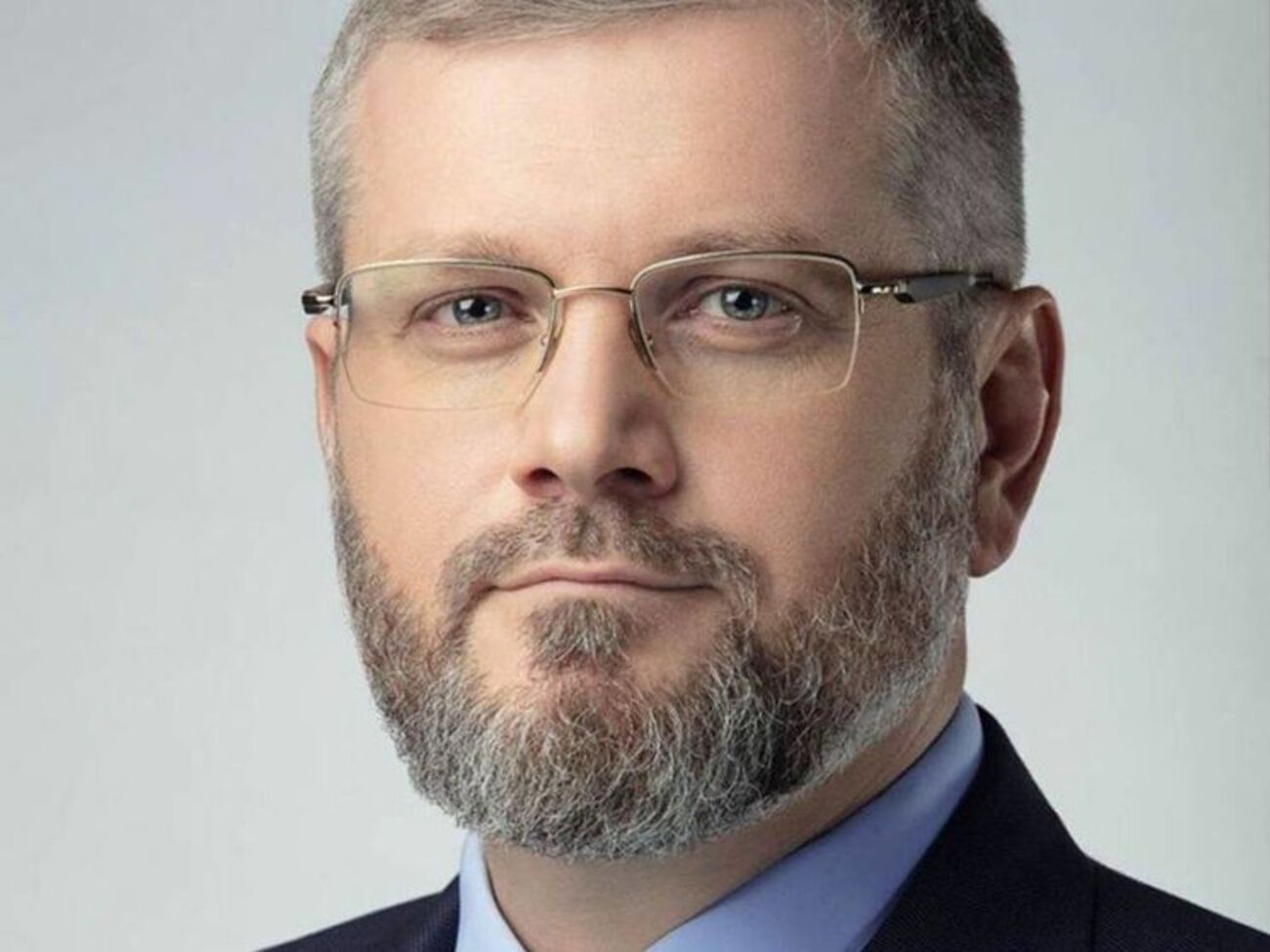 Олександр Вілкул про фразу "Танки бруду не бояться": Зважаючи на те, що цей девіз так бісить різних упирів, то може зробити його гаслом виборчої кампанії?