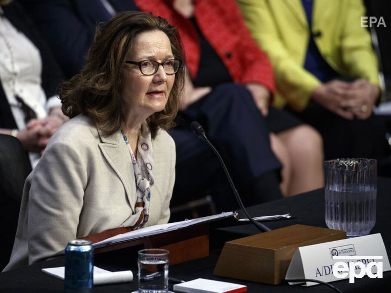 Хаспел отвечала на вопросы законодателей