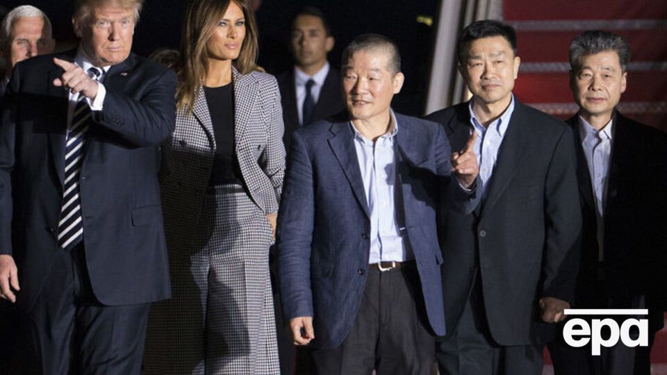 Літак із колишніми засудженими прибув на авіабазу Ендрюс у Меріленді