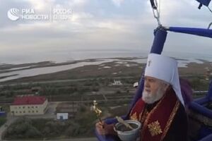 Освящение пролива посвятили Дню Победы