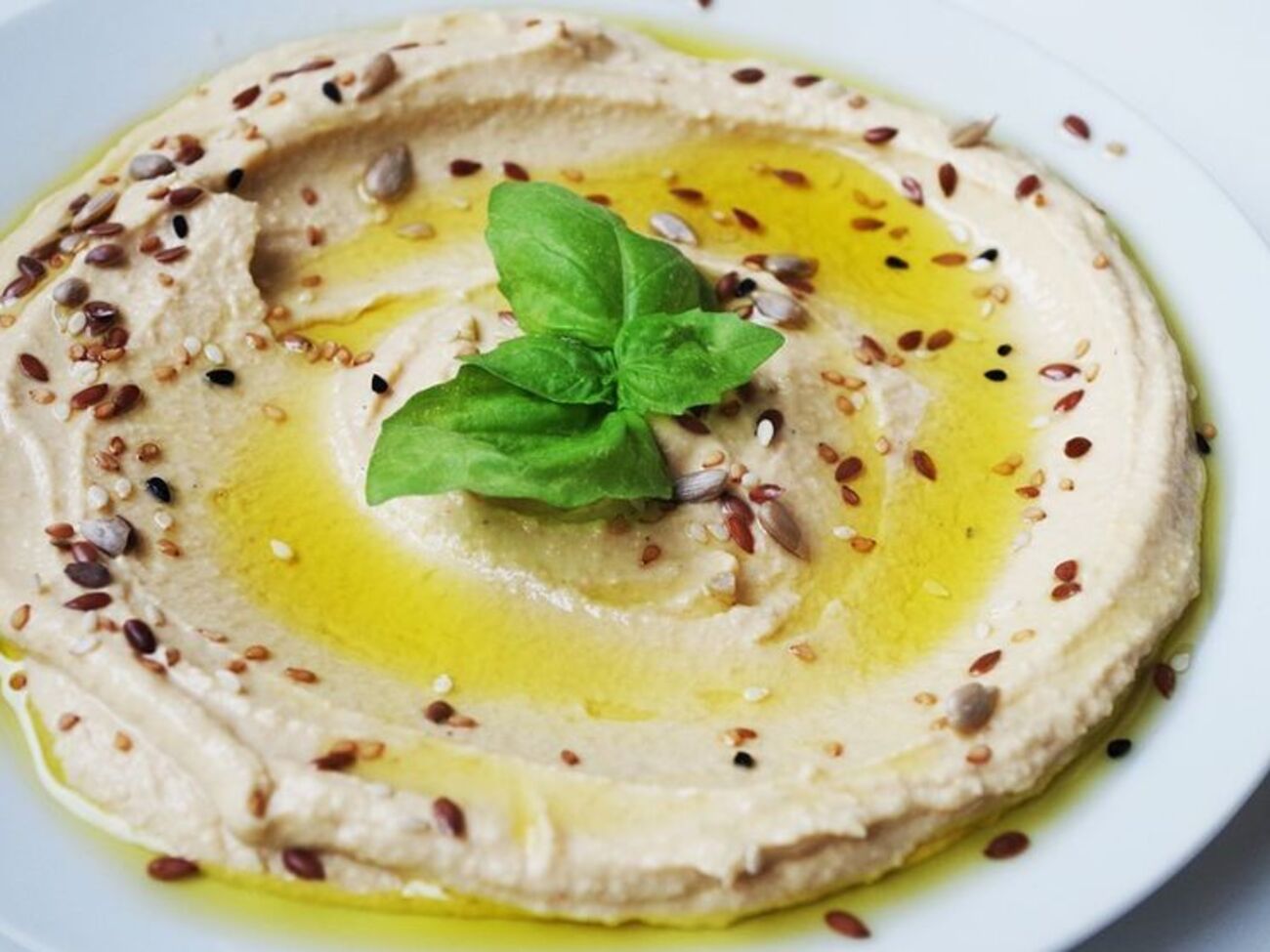 Хумус готують на основі нуту