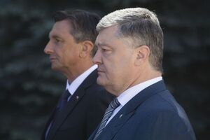 Президент Украины Петр Порошенко на встрече с главой Словении Борутом Пахором сообщил о возможной дате нормандских переговоров