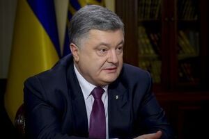 "Повністю схвалюють" або "скоріше схвалюють" діяльність Порошенка 15,7% респондентів