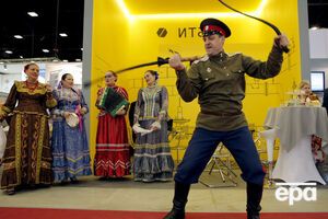 У Санкт-Петербурзі "козаки" заявили, що з їхнього штабу вкрали антикварну зброю