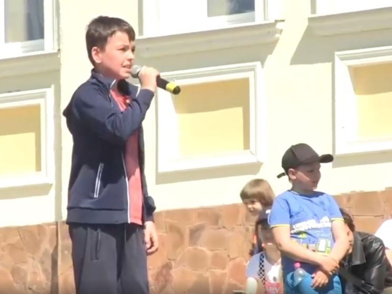 "Вони хочуть, щоб ми виросли якимись мутантами?"