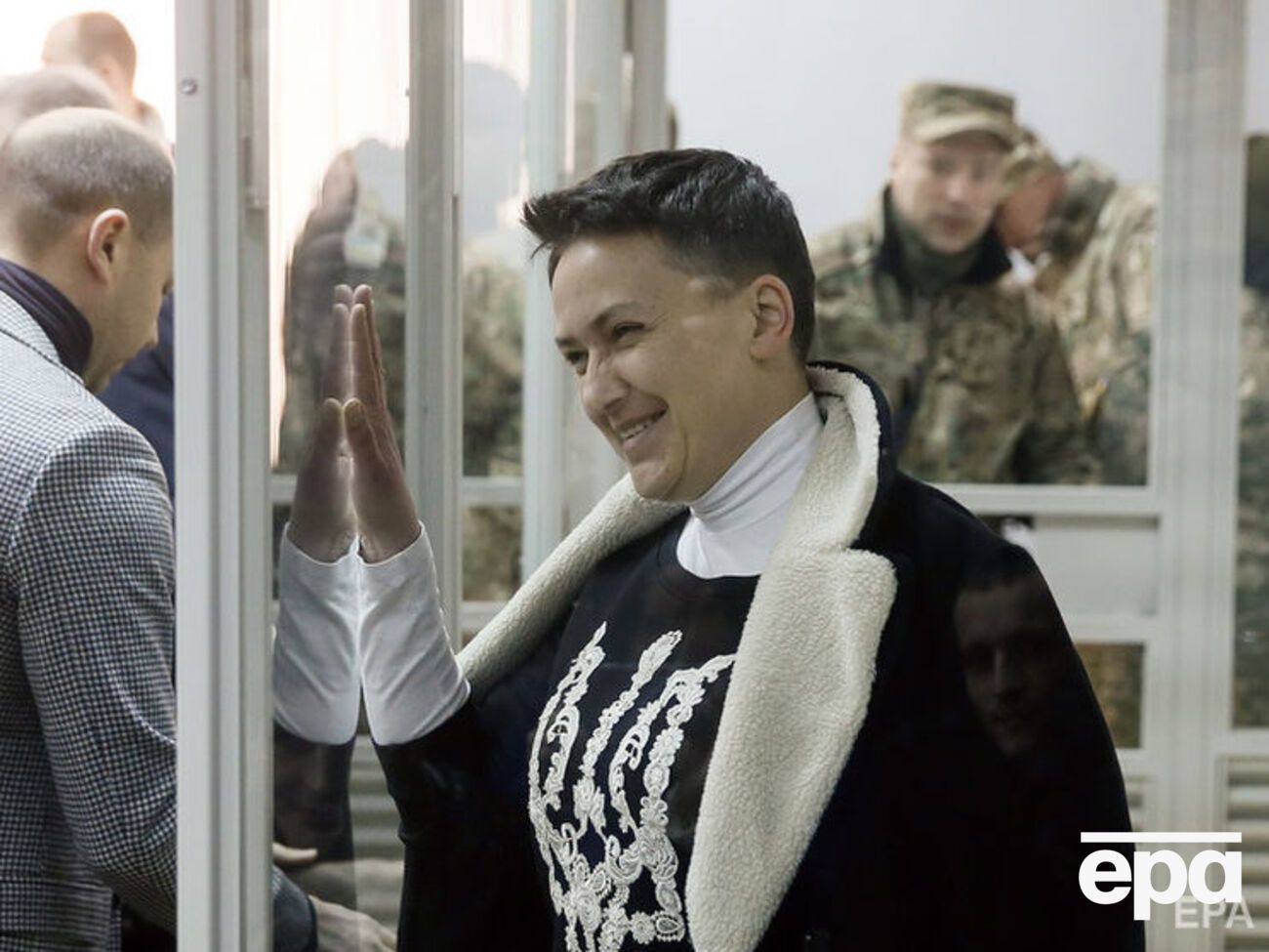 Прокуратура ходатайствует о продлении срока содержания Савченко под стражей еще на два месяца