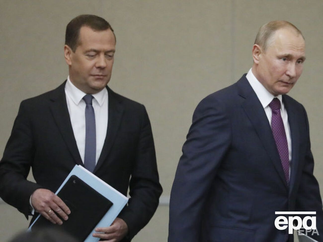 Путин будет назначать новых министров по предложению Медведева, без согласования с Госдумой