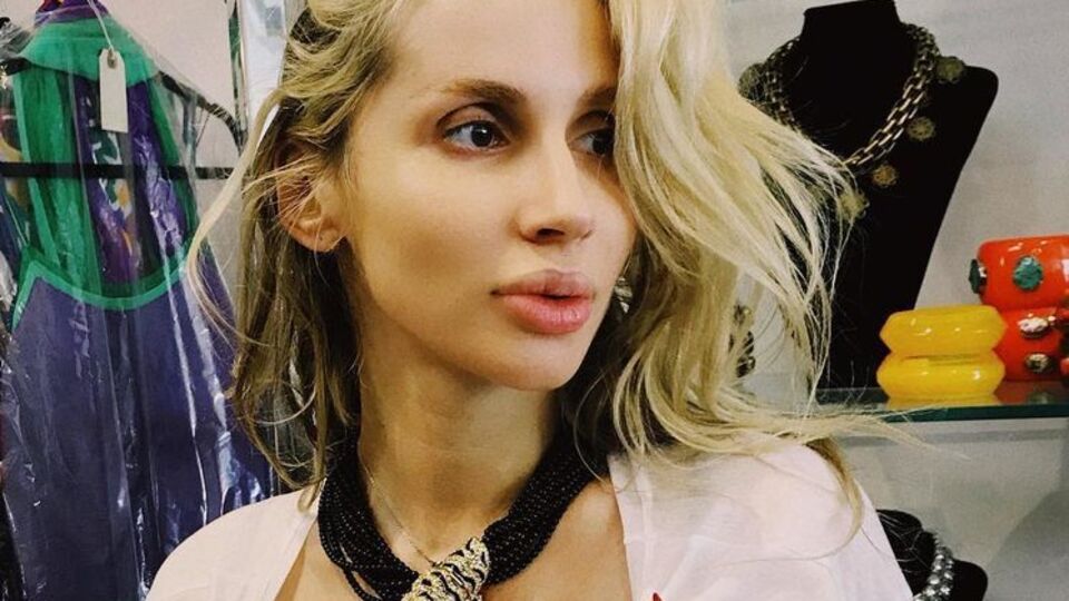 Вагітна Loboda показала форми
