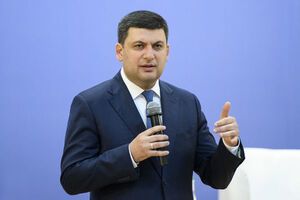 Тоннель сдадут в эксплуатацию в сроки, которые были установлены правительством, заявил Гройсман
