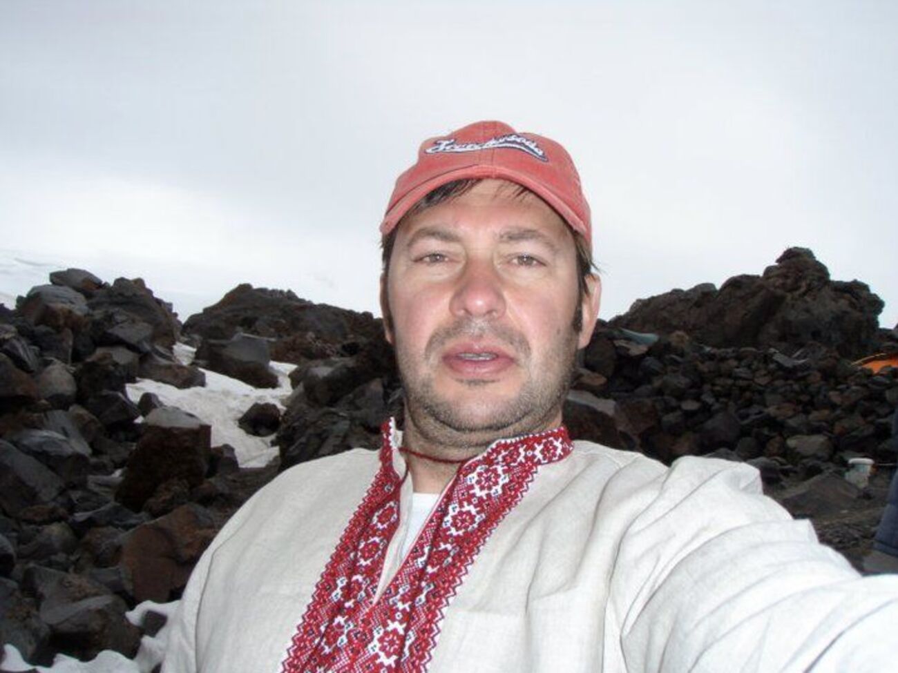 По данным сайта сайта "Миротворец", в 2014 году Вышинский был награжден в России орденом "За заслуги перед Отечеством" за "объективное освещение событий в Крыму"