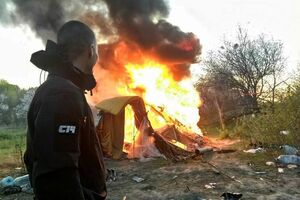 21 квітня активісти праворадикальної організації C14 розігнали табір ромів у Голосіївському районі Києва