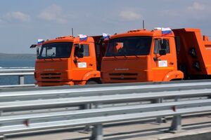 Кримський міст сьогодні офіційно відкрили