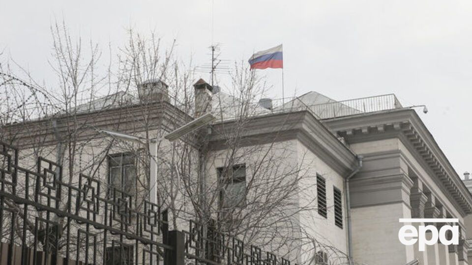 Російське посольство в Києві відреагувало на обшуки в "РИА Новости Украина"