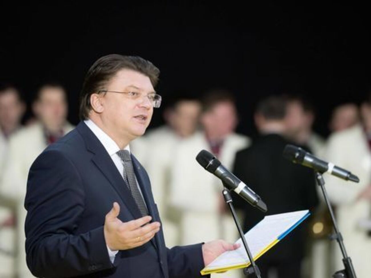 Жданов: Із пресою і телебаченням країни-окупанта принципово не спілкуюся. Прошу не турбувати