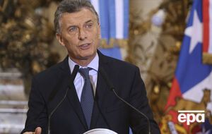 Макри отменил поездку в РФ ради переговоров с МВФ