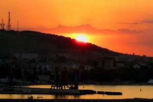 Безпілотник перевіряють біля берегів Феодосії