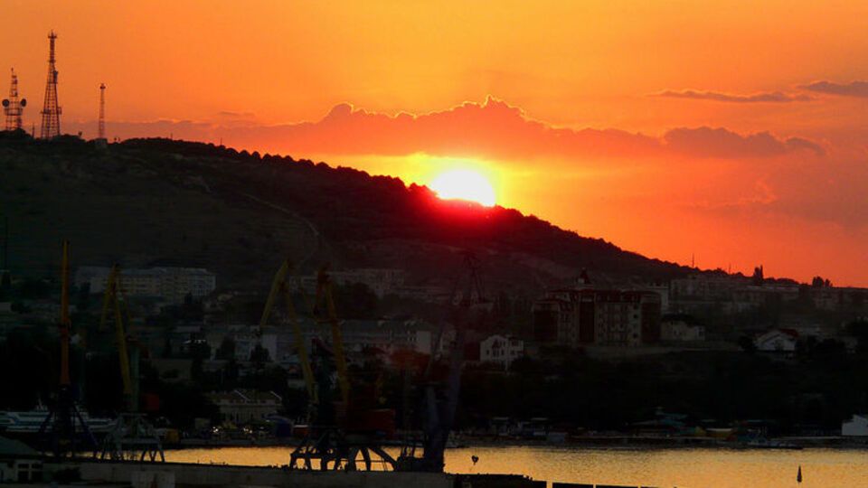 Безпілотник перевіряють біля берегів Феодосії