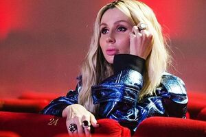 Loboda: Уся сім’я на шпагатах