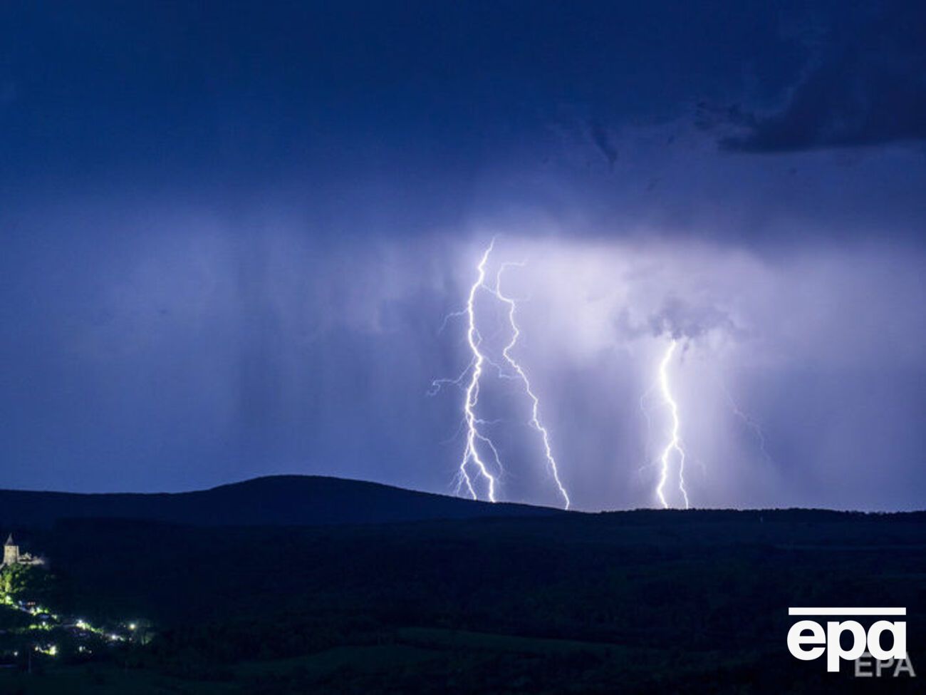 В Карпатах и Закарпатье ожидаются грозы