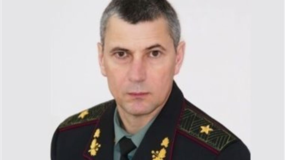 По словам Шуляка, подразделения внутренних войск вывели из центра Киева днем 21 февраля