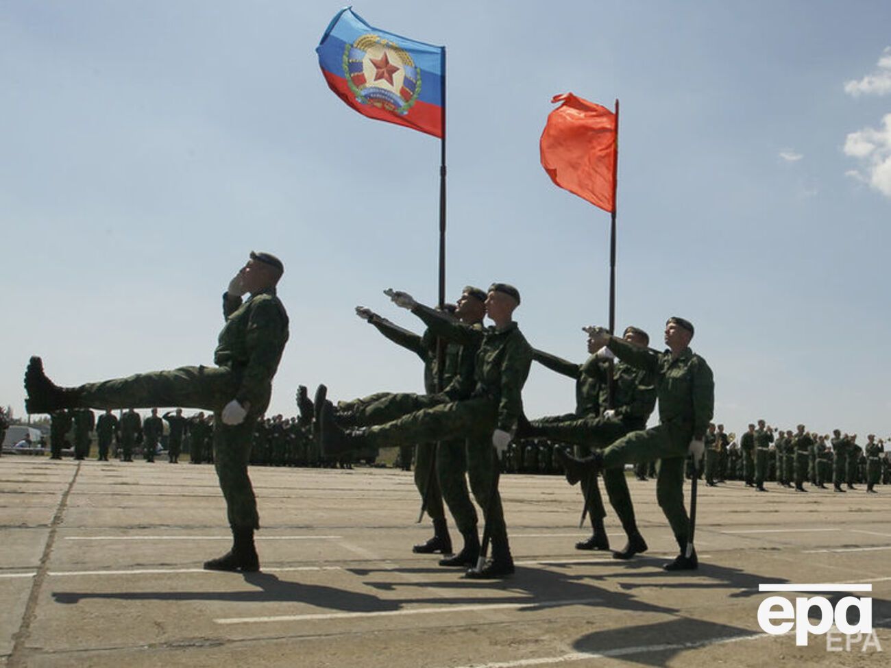 Боевые действия на Донбассе ведутся между Вооруженными силами Украины и пророссийскими боевиками