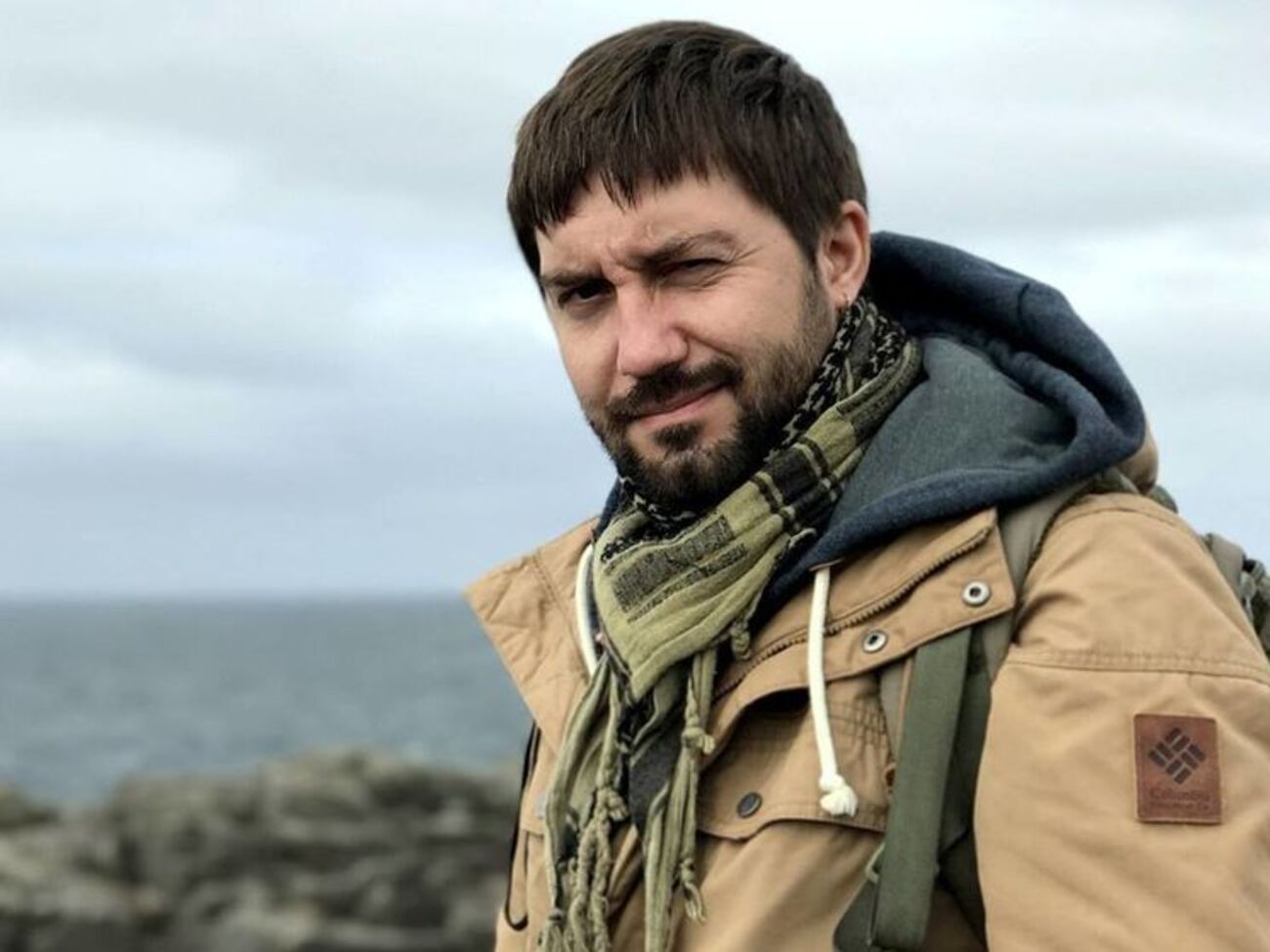 За словами журналіста, до дрона було прикріплено колонку, з якої лунала музика