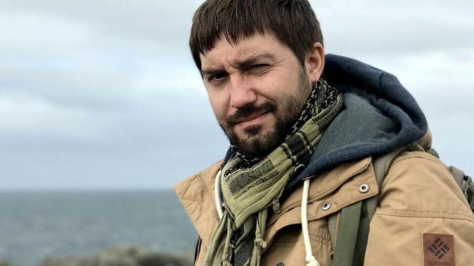 По словам журналиста, к дрону была прикреплена колонка, из которой доносилась музыка