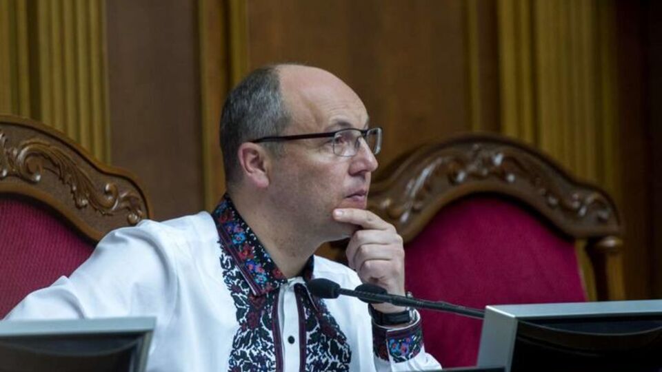 Парубій про обрання членів ЦВК: Я не можу вийти в зал із цим питанням, поки не завершено консультацій, поки немає 226 голосів