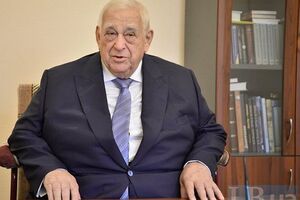 Звягильскому 85 лет