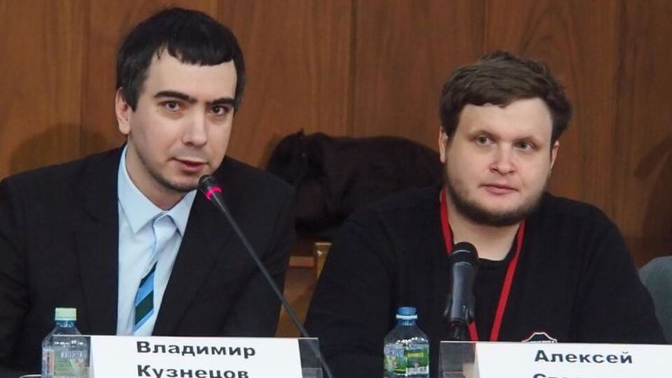 Вован (ліворуч) і Лексус представлялися міністром з України