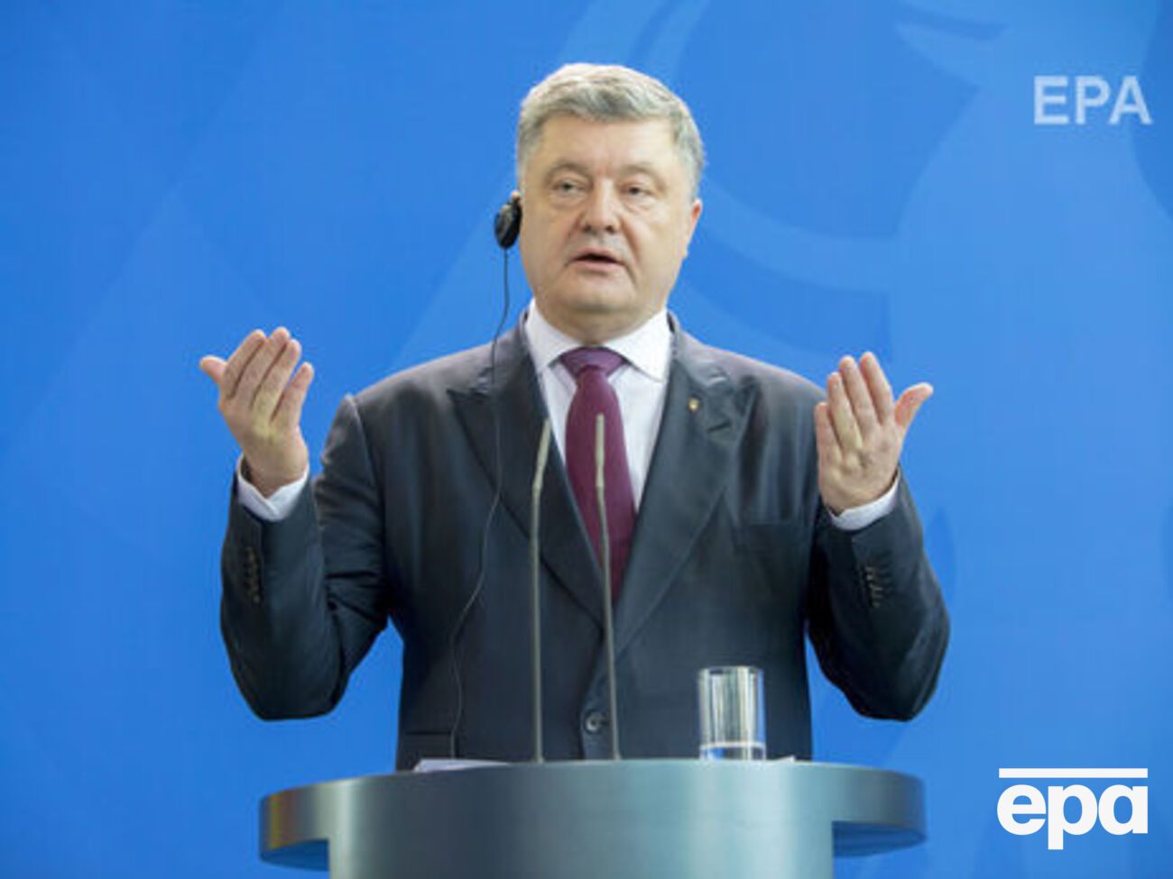 Порошенко: Ніколи Українська православна церква Київського патріархату та Українська автокефальна церква раніше не об'єднувалися