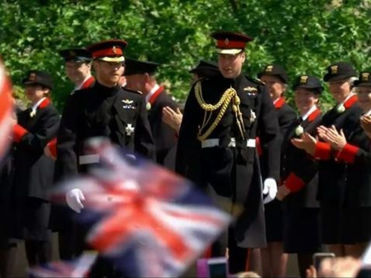 Принци Вільям і Гаррі приїхали в каплицю