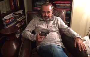 Шендерович: Важны сигналы, ясные сигналы, которые посланы в очередной раз номенклатуре