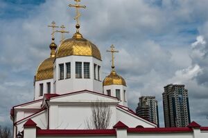 Церква Михаїла Архангела розташована в центрі Грозного